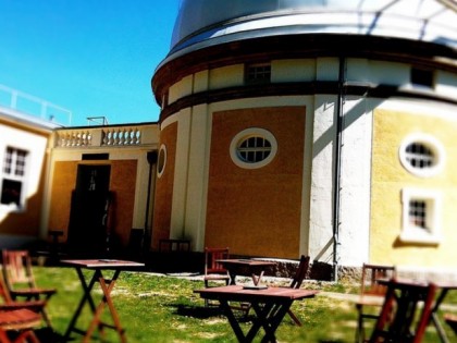 照片: Caf&amp;eacute; Raum &amp;amp; Zeit Sternwarte Bergedorf